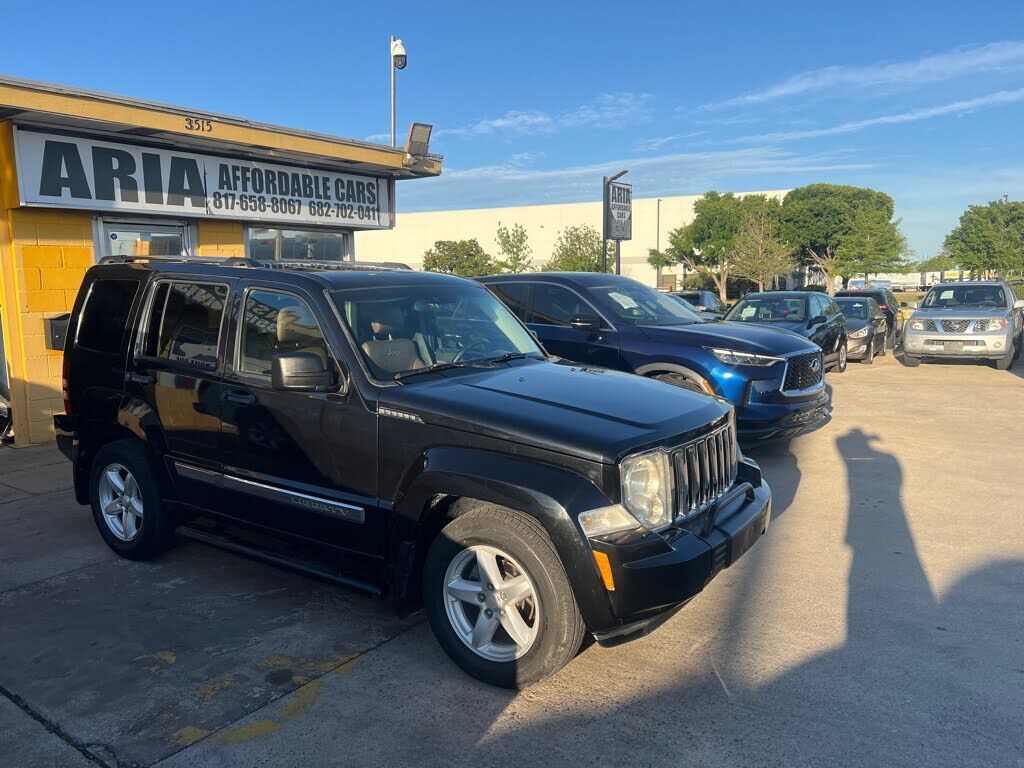 2011 JEEP Liberty