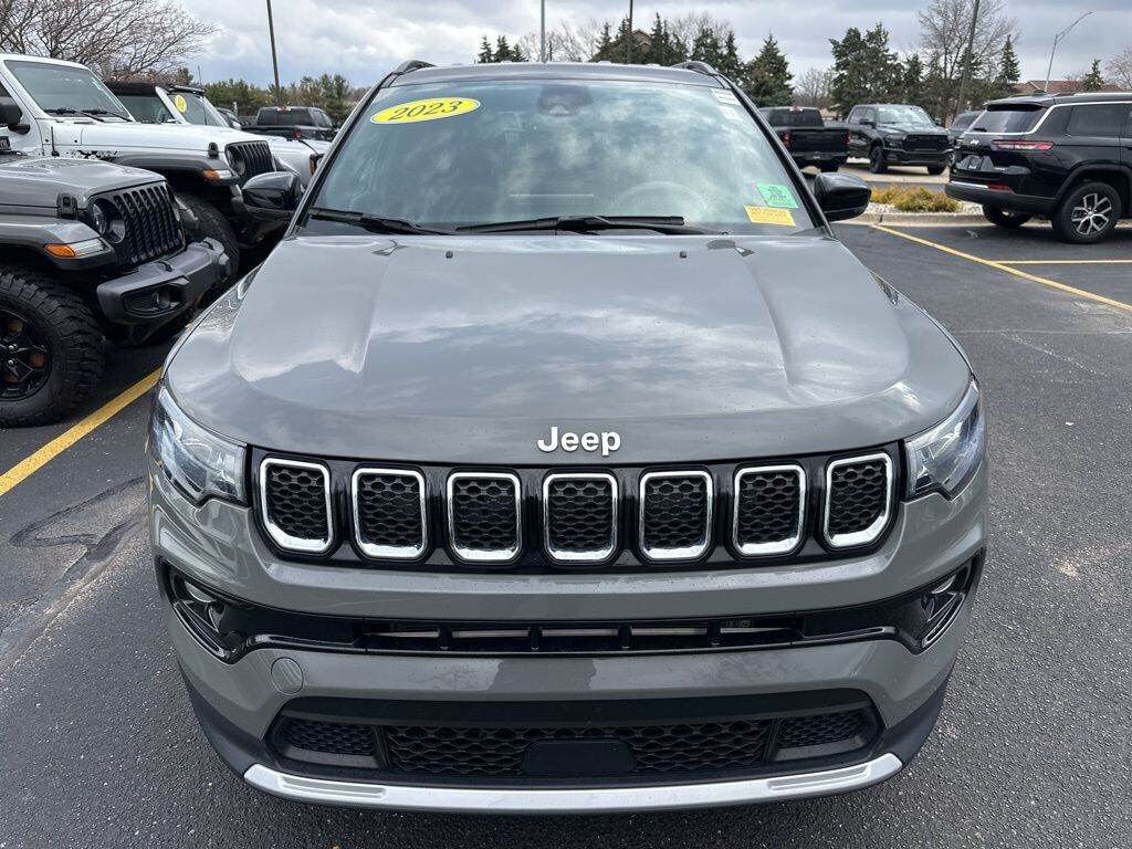 2023 JEEP Compass