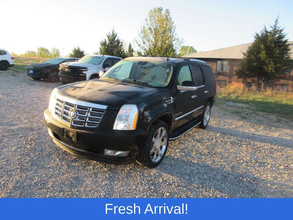 2010 CADILLAC Escalade