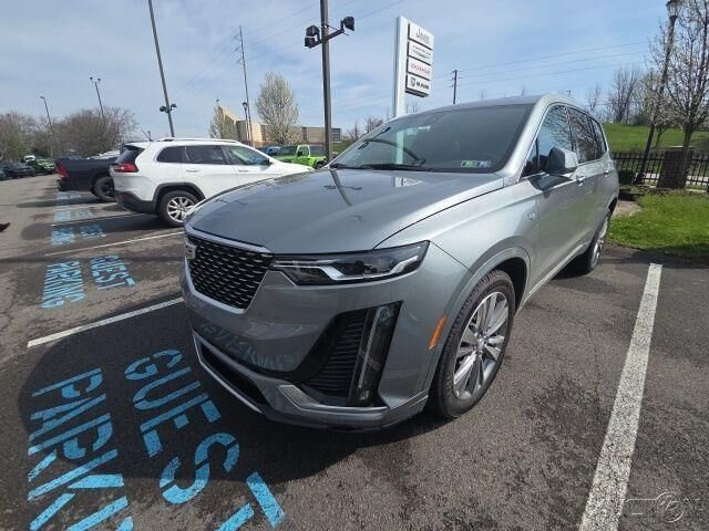 2024 CADILLAC XT6
