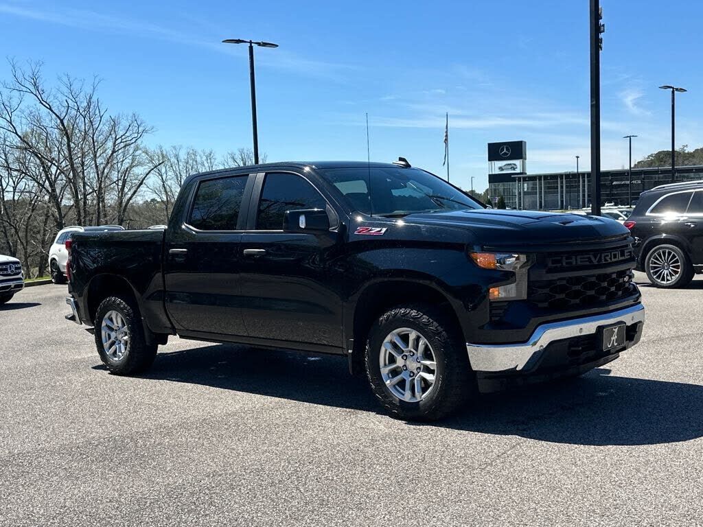 2024 CHEVROLET Silverado