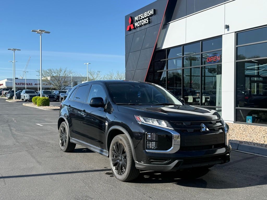 2024 MITSUBISHI Outlander Sport