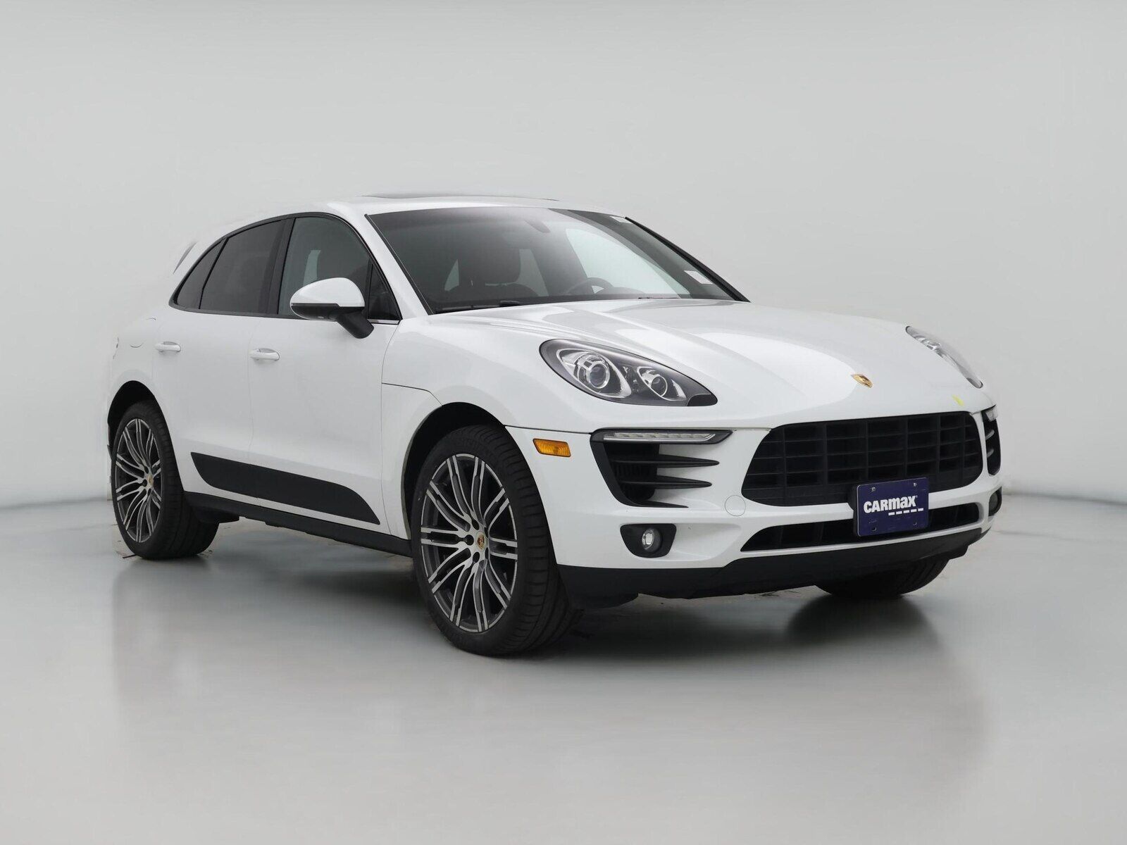 2015 PORSCHE Macan