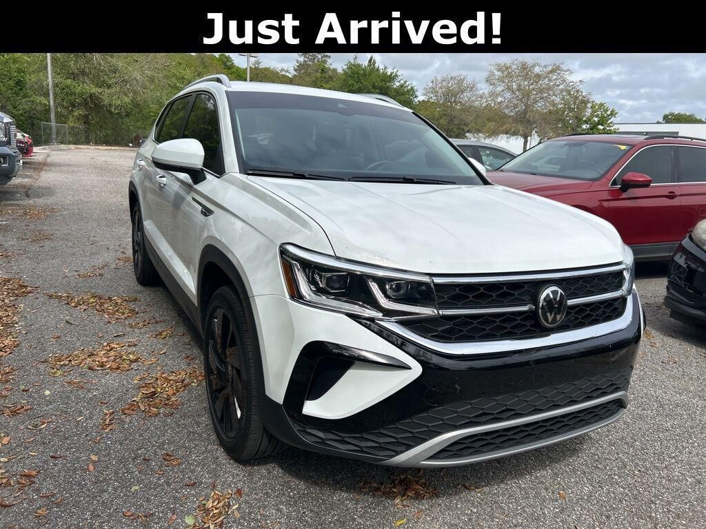 2024 VOLKSWAGEN Taos 4Motion