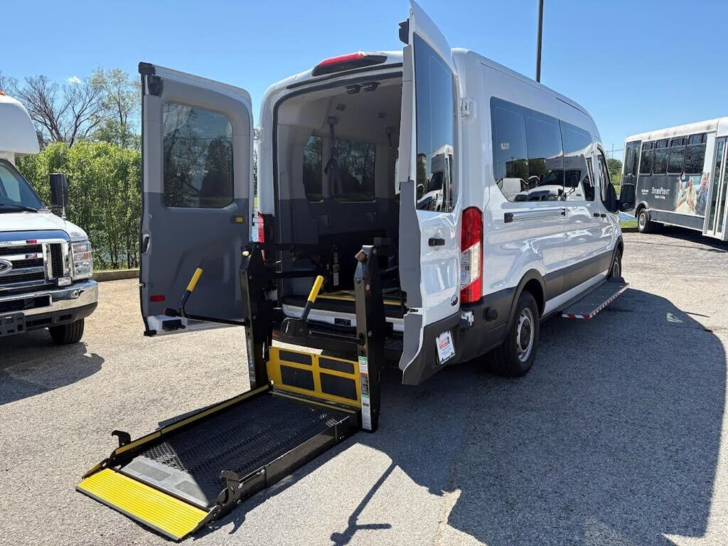 2019 FORD Transit