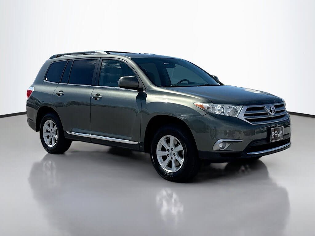 2013 TOYOTA Highlander