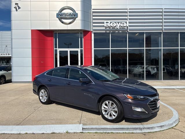 2025 CHEVROLET Malibu