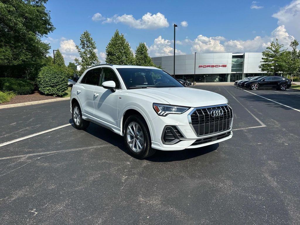2025 AUDI Q3