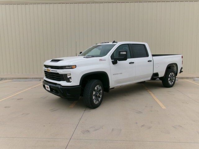 2026 CHEVROLET Silverado HD