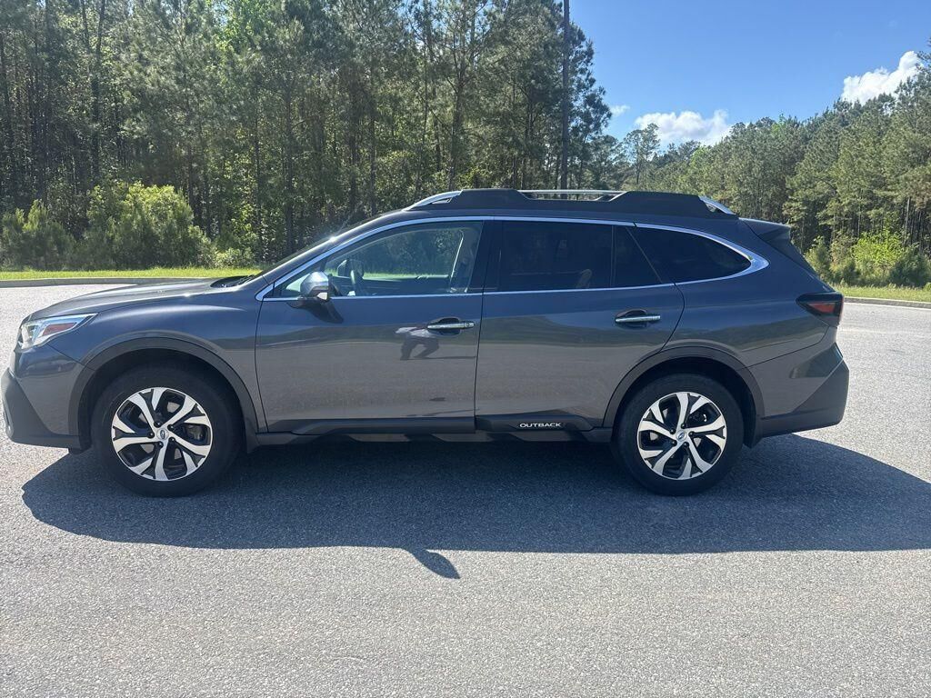 2021 SUBARU Outback