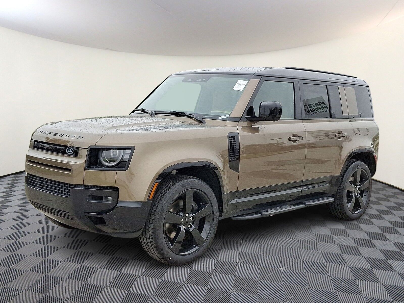 2026 LAND ROVER Defender