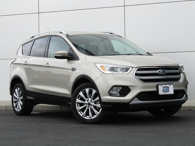 2017 FORD Escape