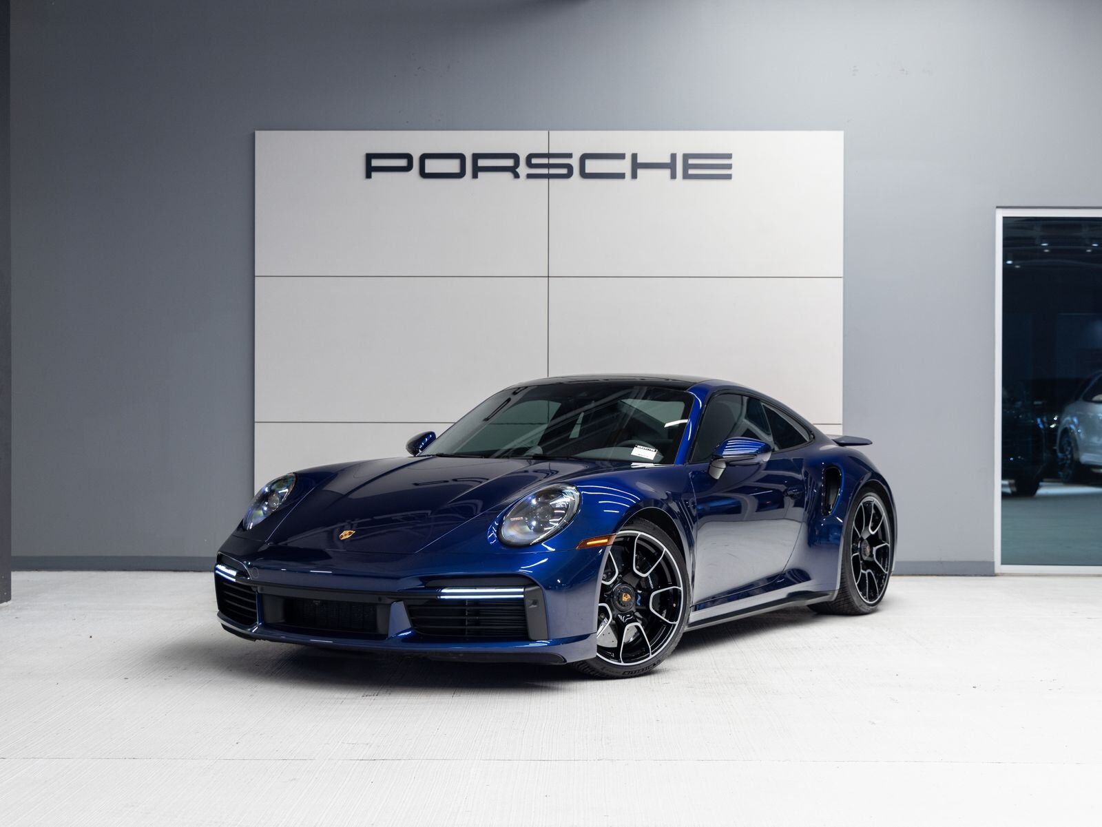 2021 PORSCHE 911