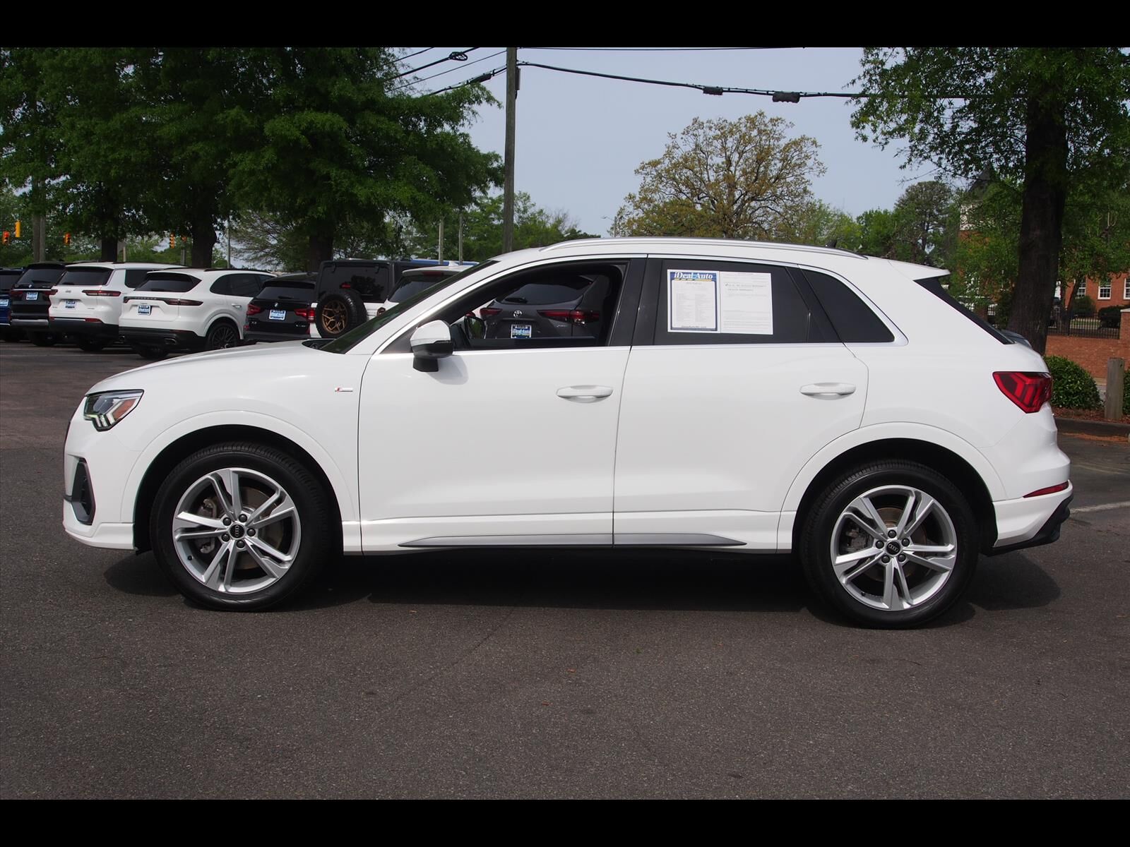 2023 Audi Q3
