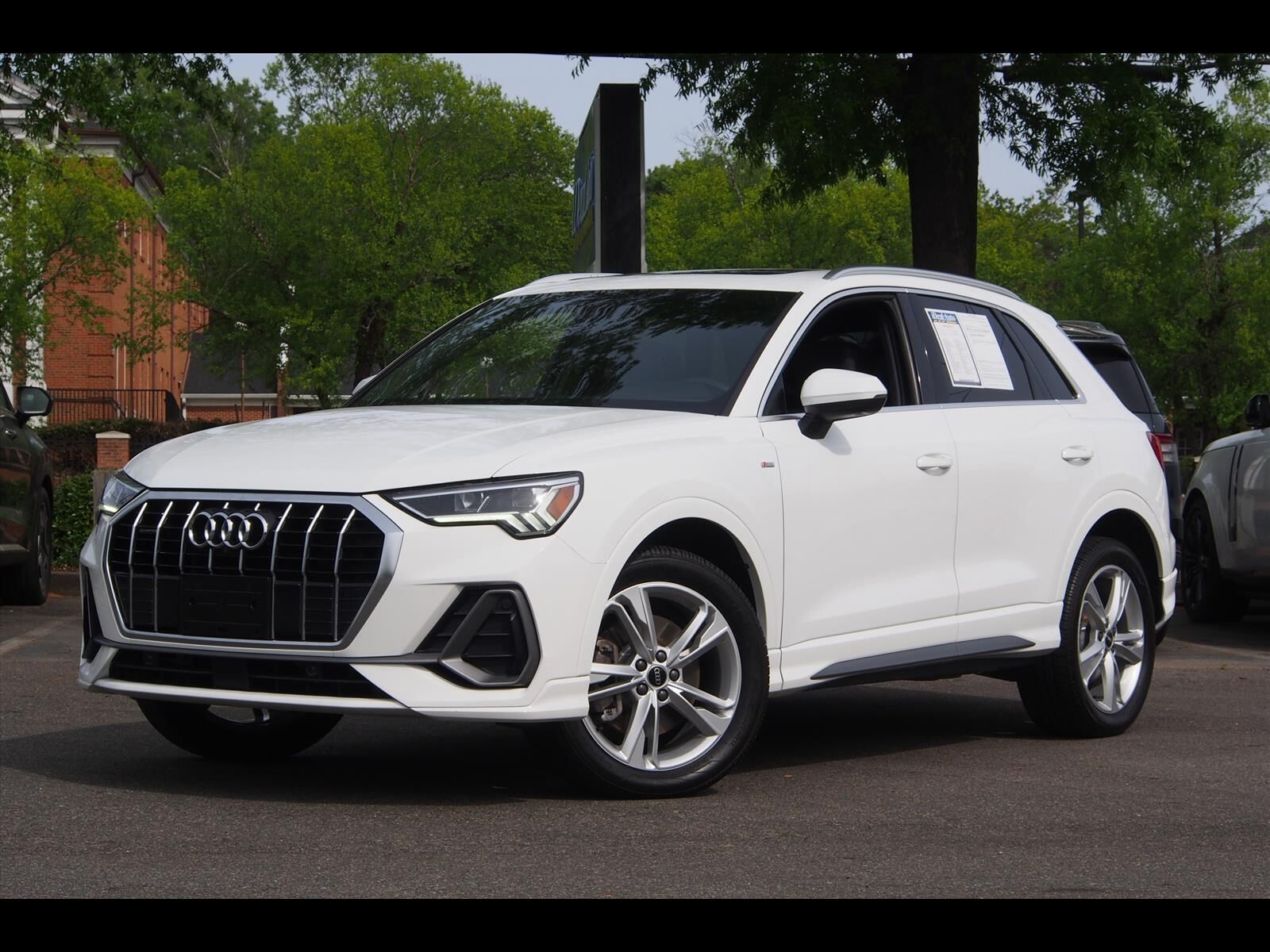 2023 AUDI Q3