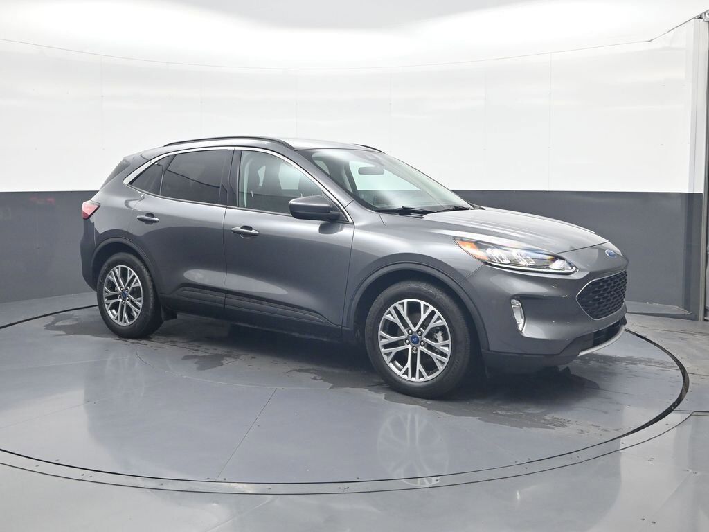 2022 FORD Escape