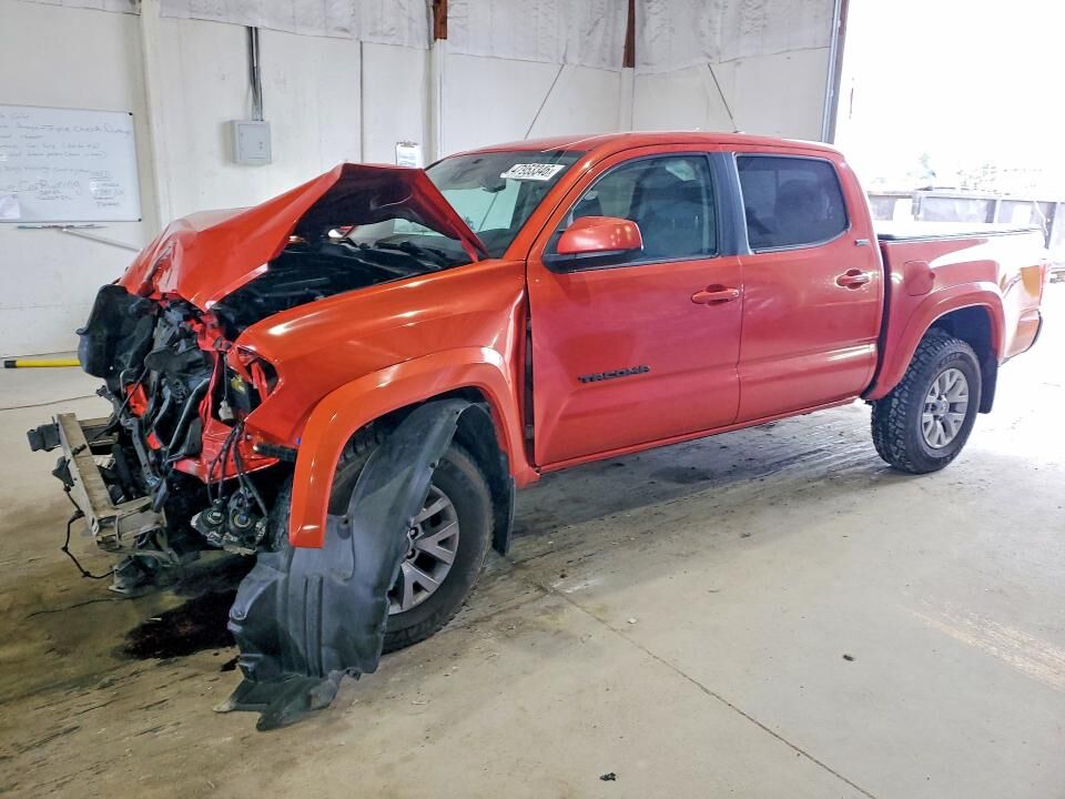 2018 TOYOTA Tacoma