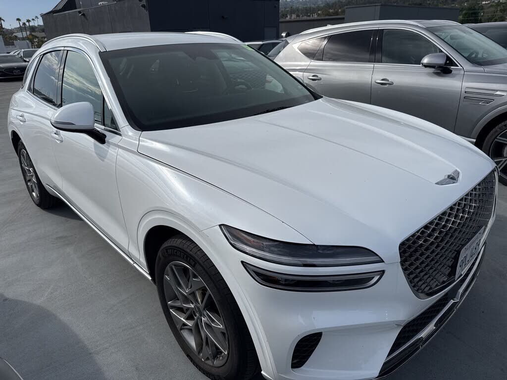 2025 GENESIS GV70