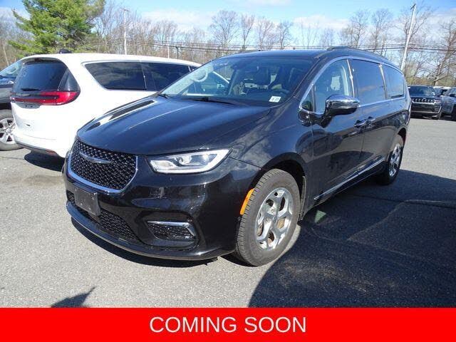 2022 CHRYSLER Pacifica