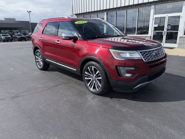 2017 FORD Explorer