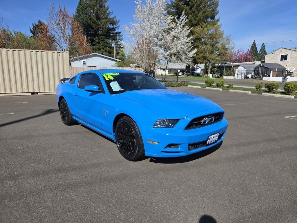 2014 FORD Mustang