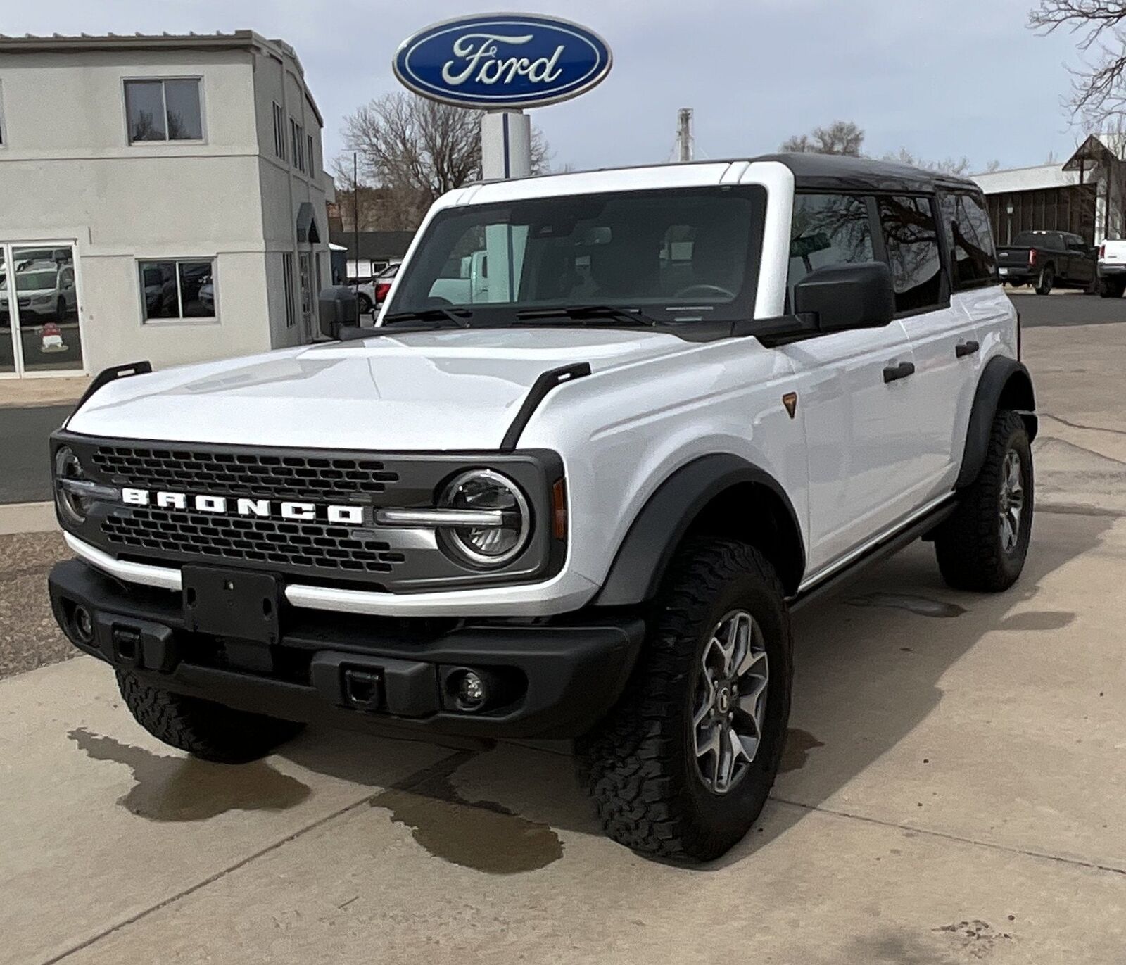 2025 FORD Bronco