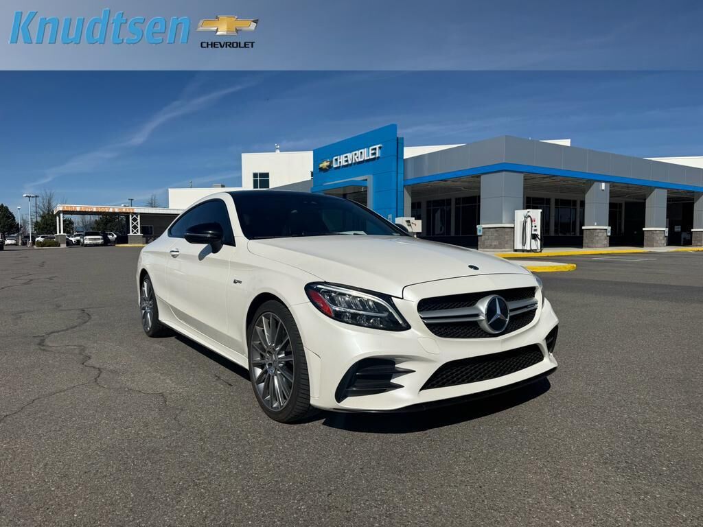 2019 MERCEDES-BENZ C-Class