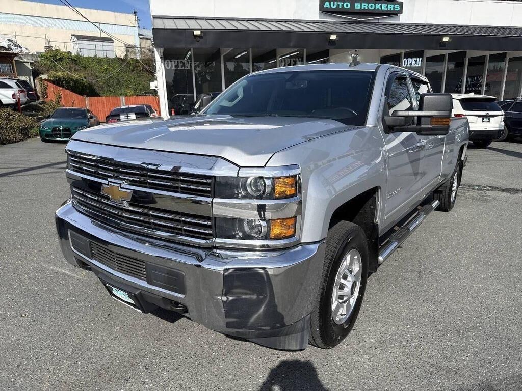 2018 CHEVROLET Silverado