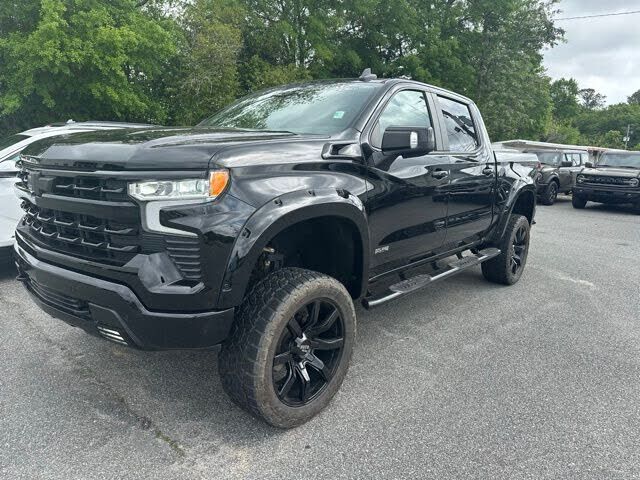 2024 CHEVROLET Silverado