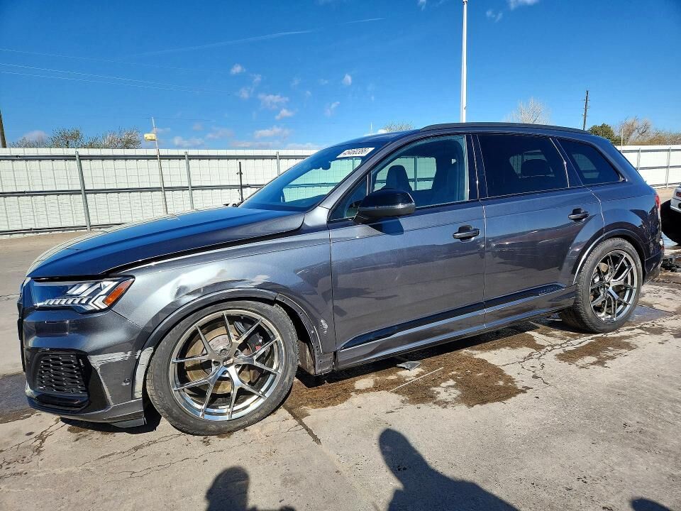 2021 AUDI SQ7