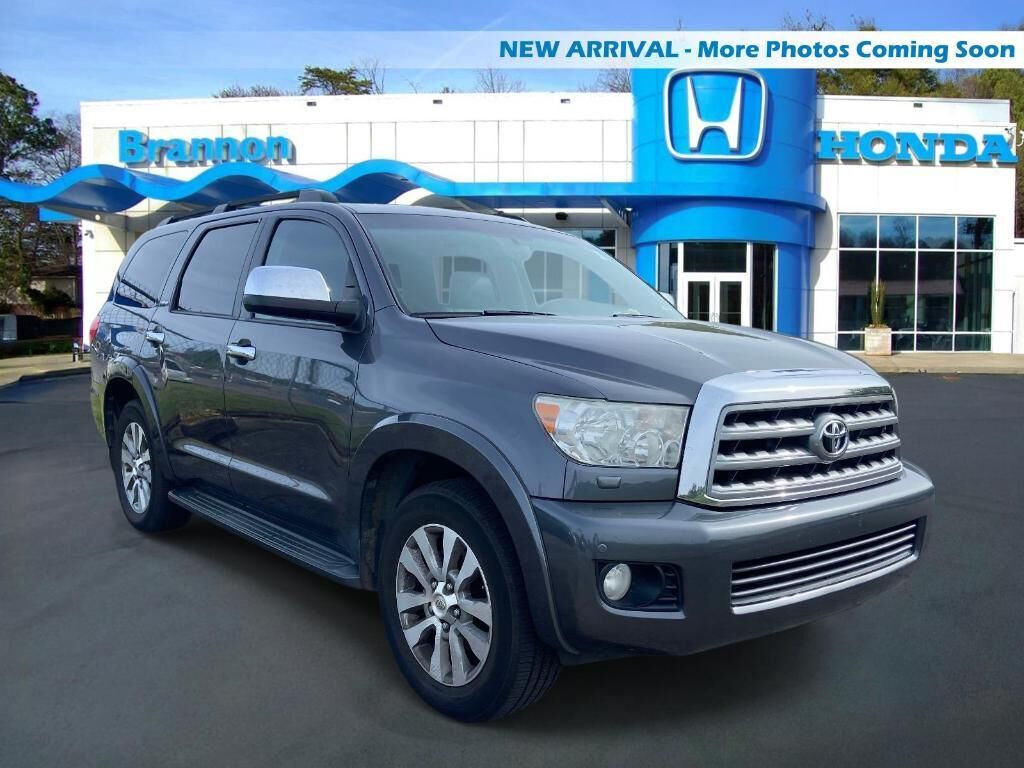 2015 TOYOTA Sequoia