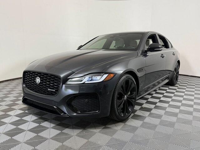 2024 JAGUAR XF