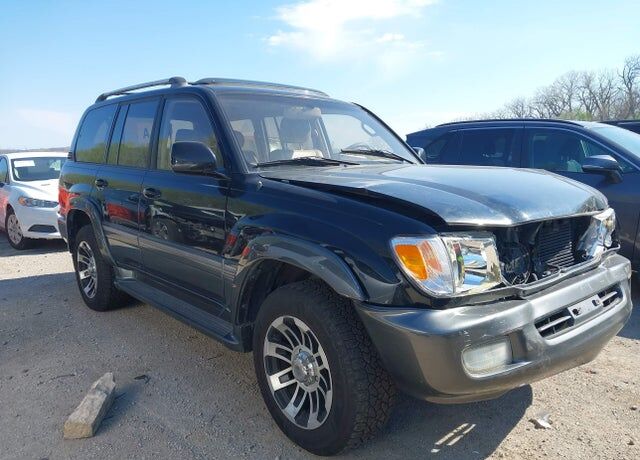 2001 TOYOTA Land Cruiser