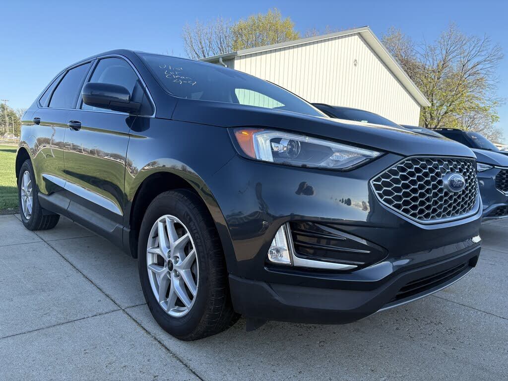 2024 FORD Edge