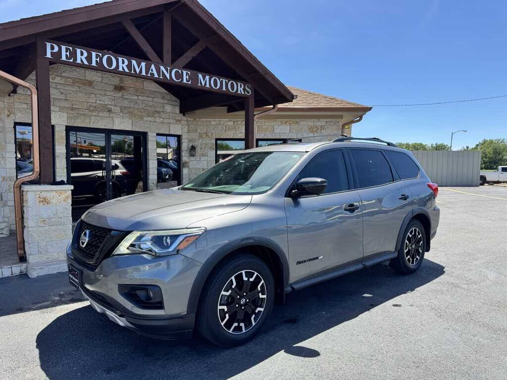 2020 NISSAN Pathfinder