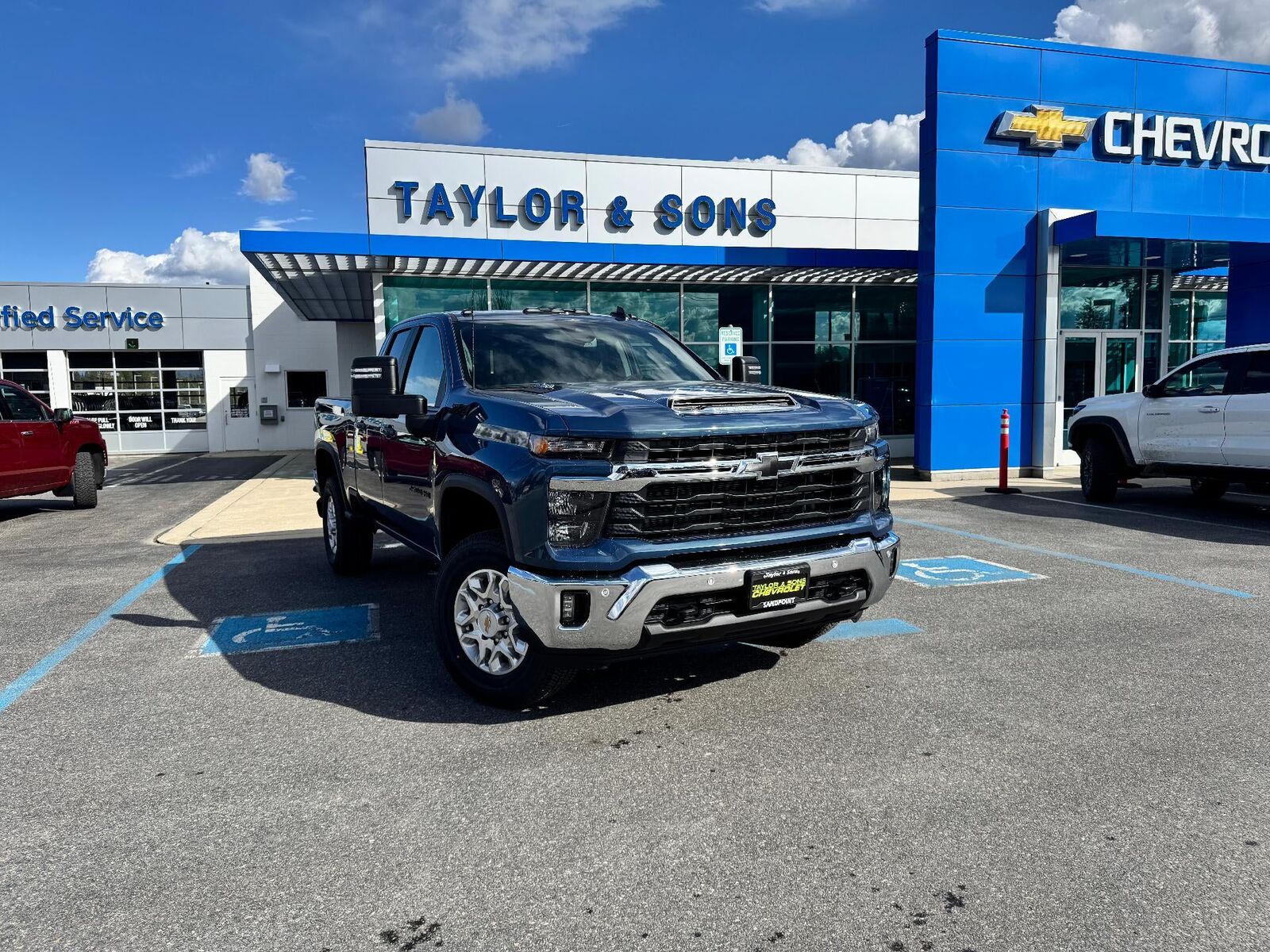2026 CHEVROLET Silverado HD
