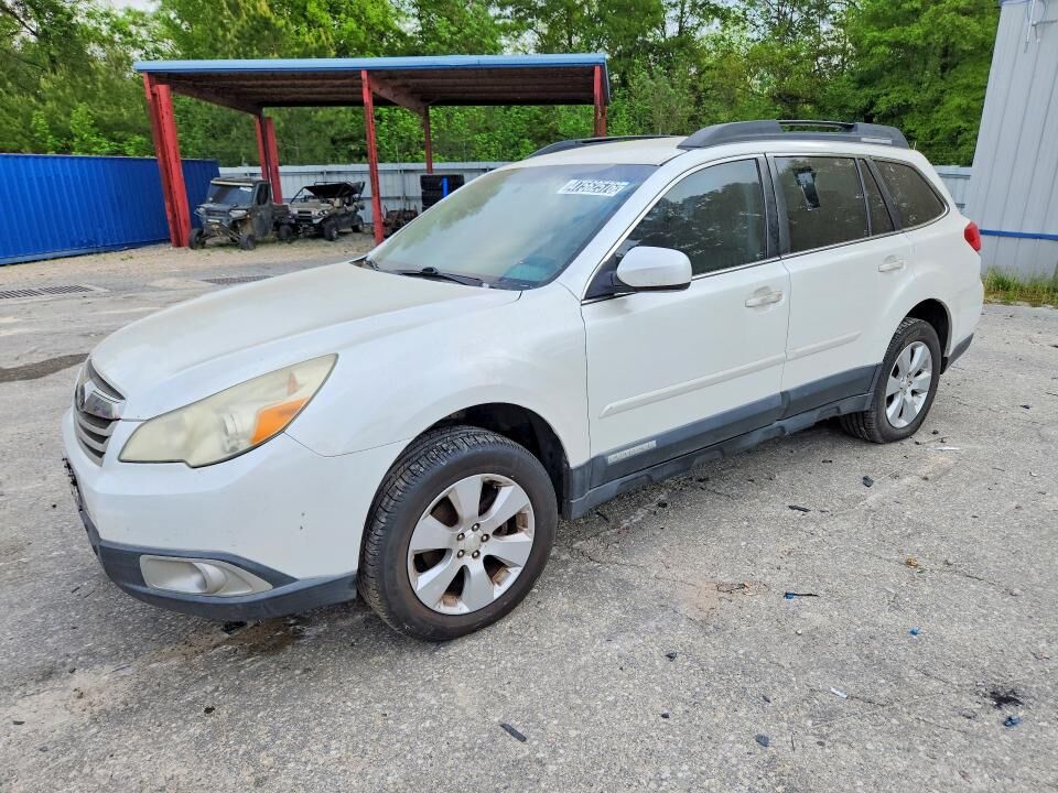 2012 SUBARU Outback