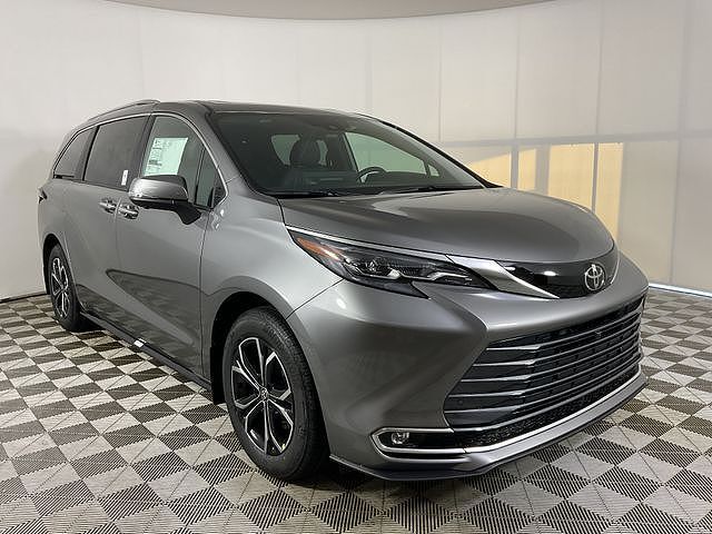2026 TOYOTA Sienna