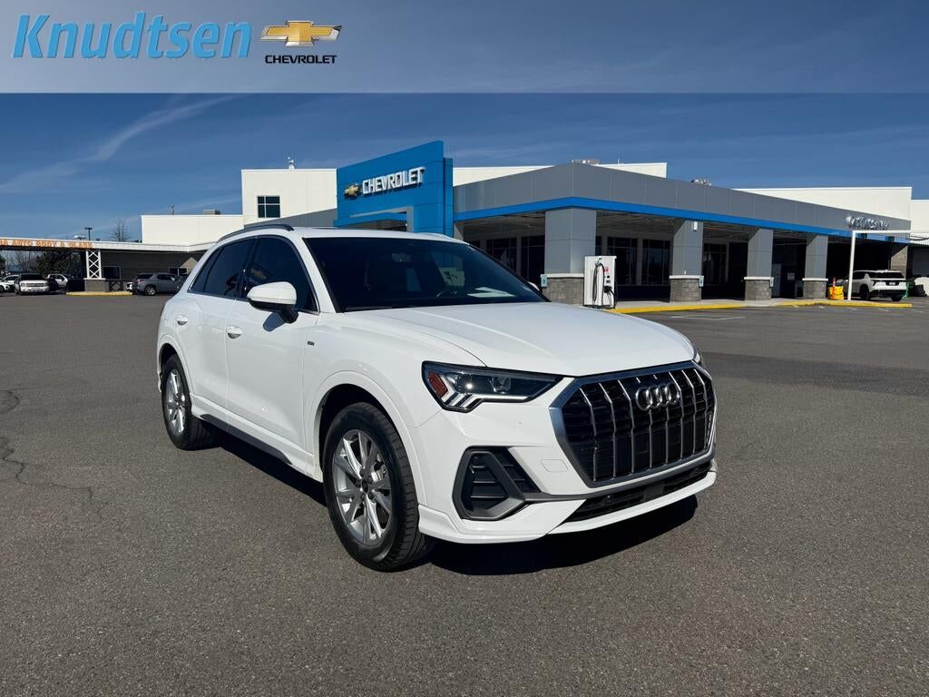 2024 AUDI Q3