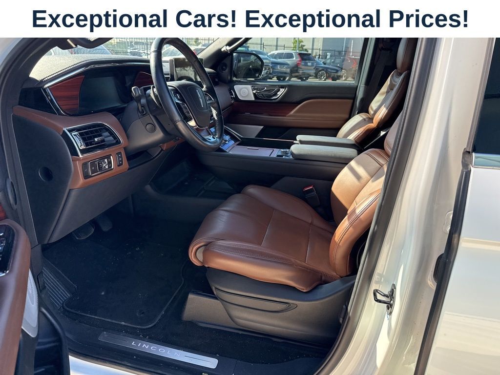 2024 LINCOLN Navigator L