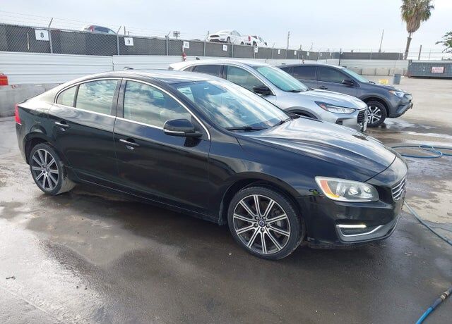 2014 VOLVO S60