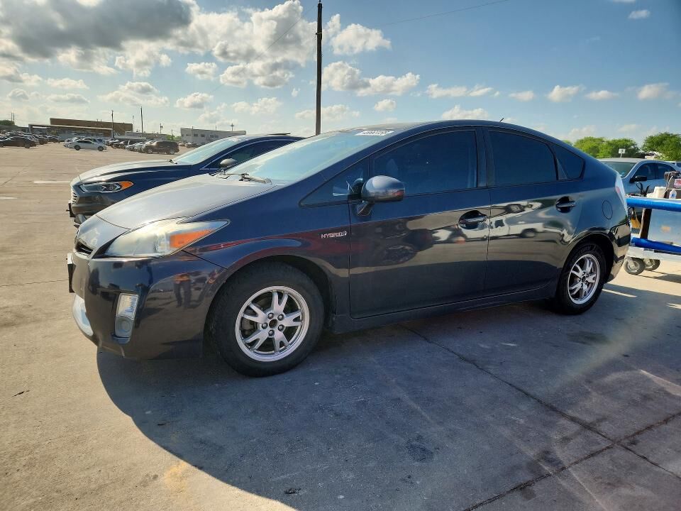 2011 TOYOTA PRIUS