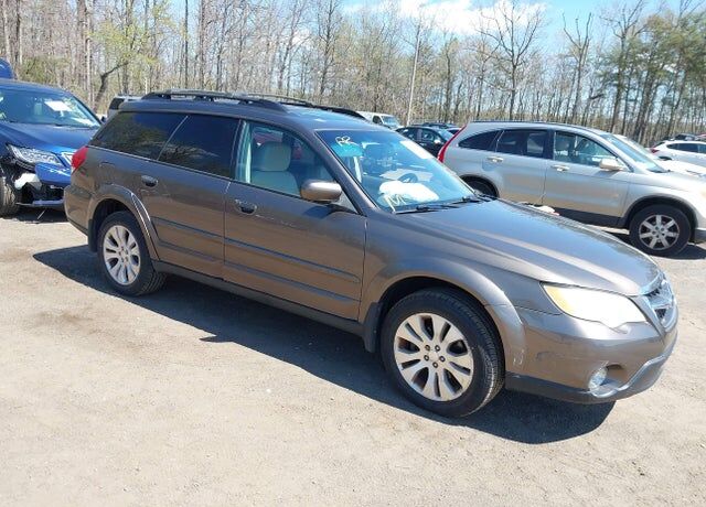 2009 SUBARU Outback