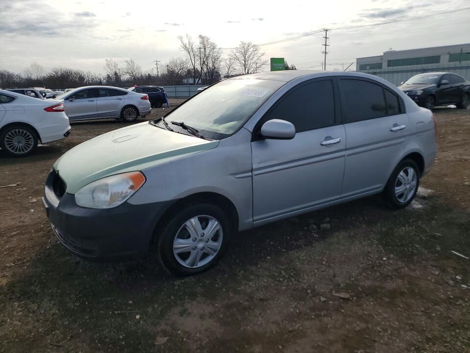 2011 HYUNDAI Accent