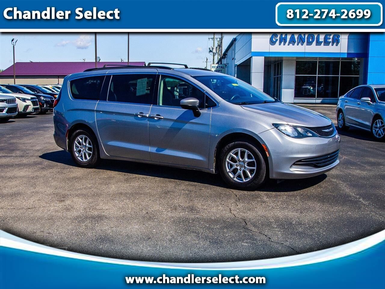 2020 CHRYSLER Voyager