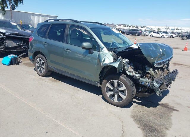 2018 SUBARU Forester