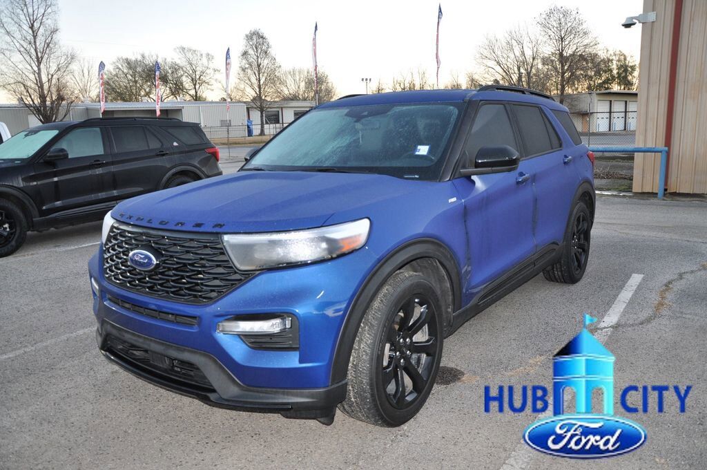 2023 FORD Explorer