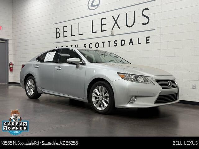 2013 LEXUS ES