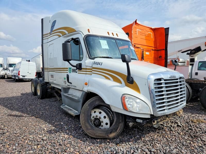 2019 FREIGHTLINER Cascadia