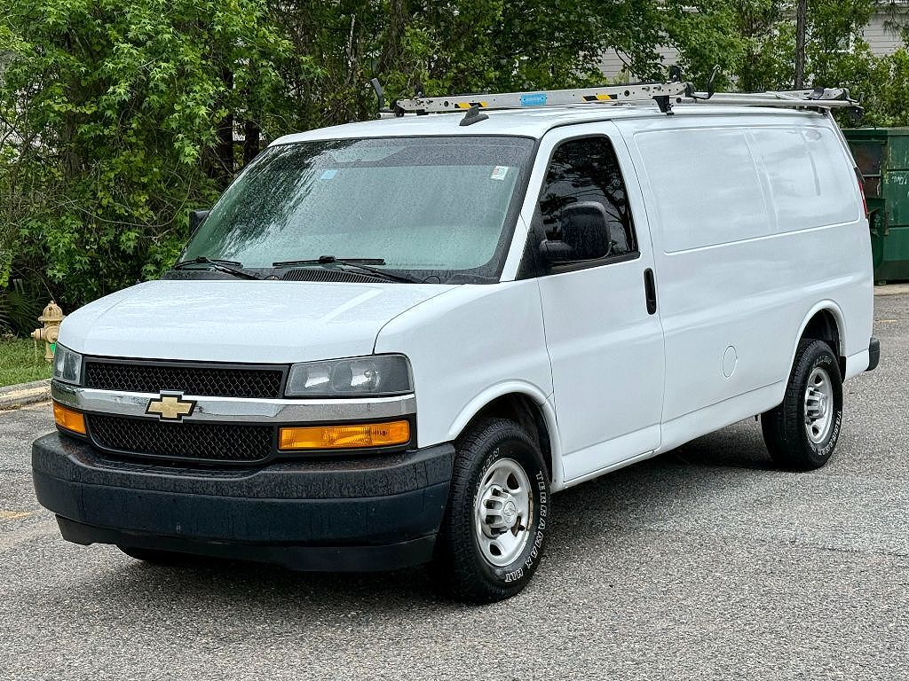 2018 CHEVROLET Express